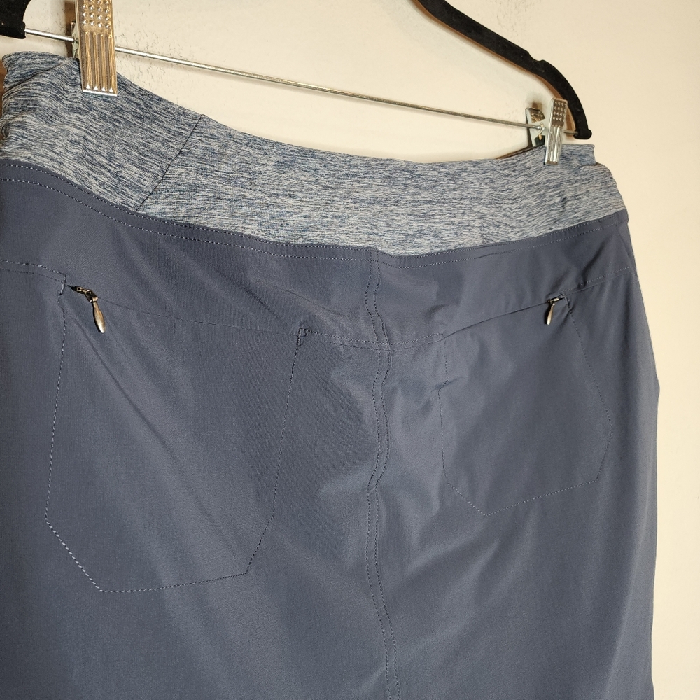 Duluth Blue Armachillo Cooling Pull-on Skort Women's Size 12 - Picture 8 of 16